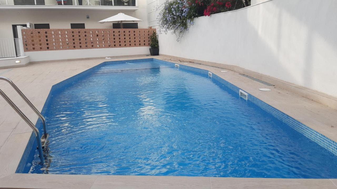 New Beside Sitges With Pool Beside Beach Vilanova i la Geltrú Zewnętrze zdjęcie